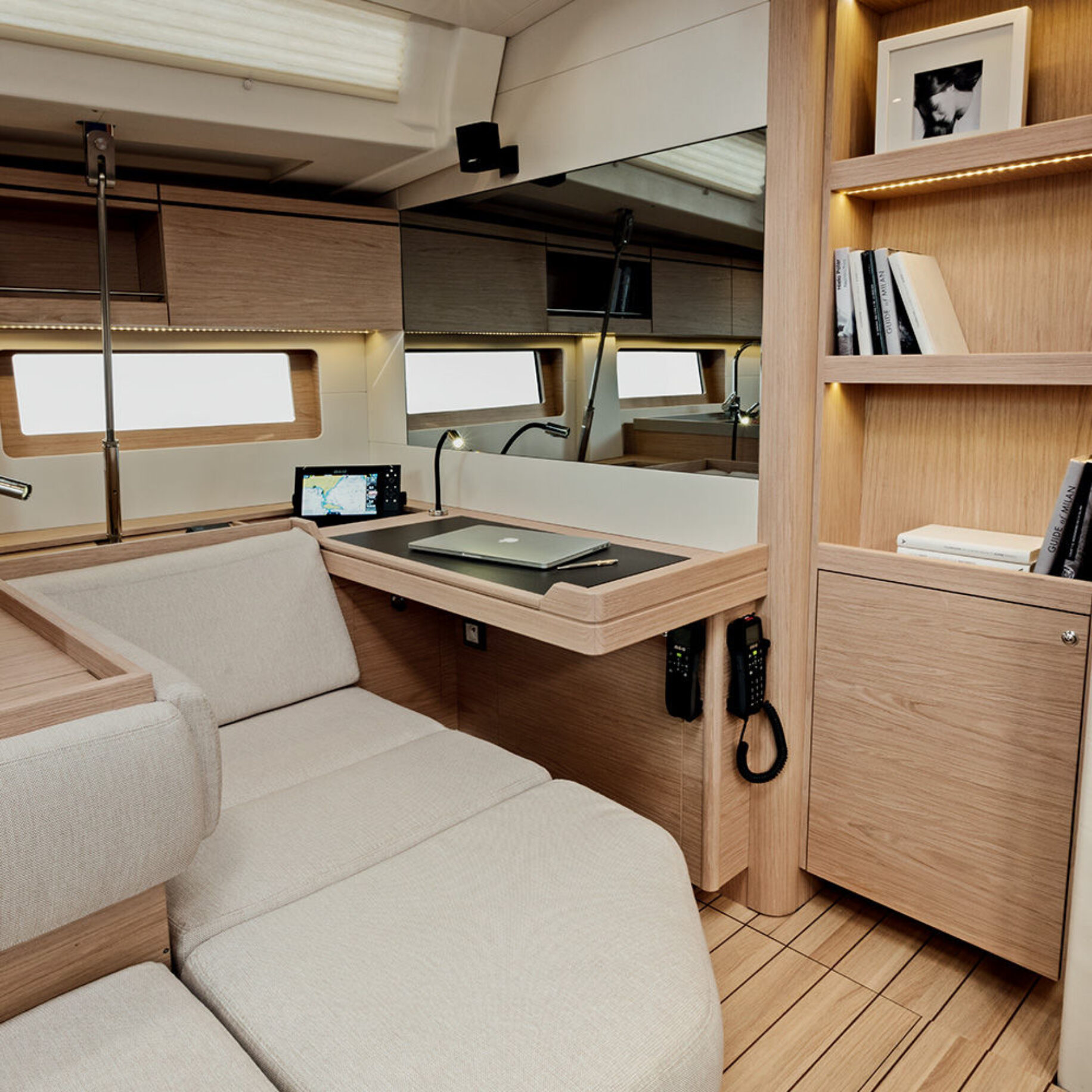 Beneteau Oceanis 51.1 segelboot interieur